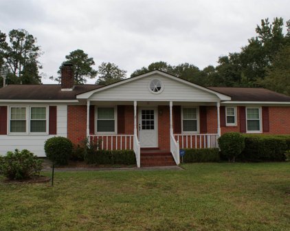 1709 Woodfield Drive, Columbia