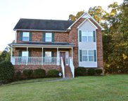 6650 Valleyoak Drive, Clemmons image