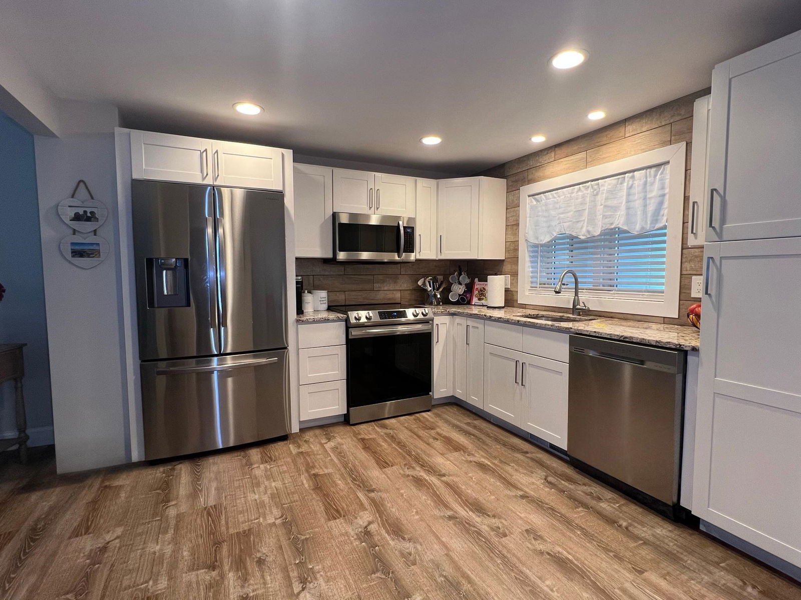 5 Road Unit 17, Derry, NH, 03038