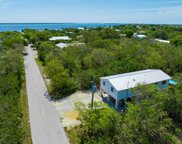30350 Oleander Boulevard, Big Pine image
