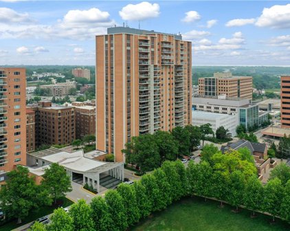 121 W 48th Street Unit #904, Kansas City