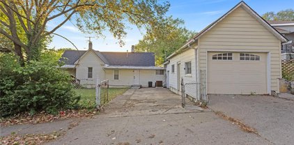 1102 W 24th Street, Kansas City