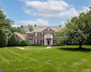 720 Golf View Rd, Moorestown image