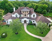 514 Hunters Lane, Friendswood image