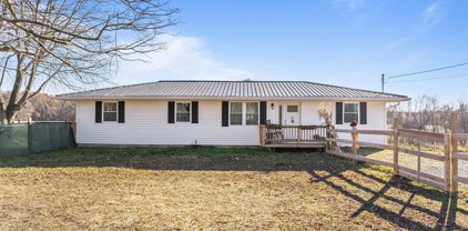 1718 State Route 133, Bethel