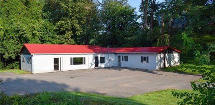 50 No Name Street, Millersburg