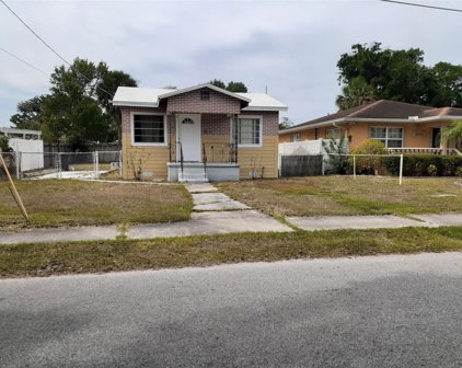 2710 W Saint John Street, Tampa