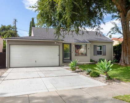 377 S Carmelo Avenue, Pasadena