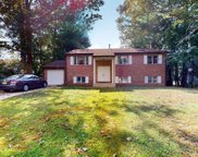 28 Tall Oaks Dr, Clementon image