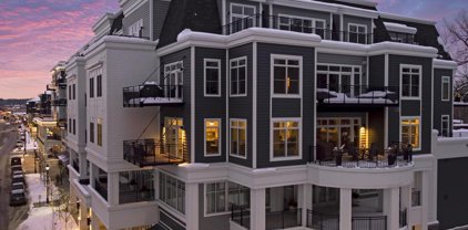 935 Lake Street E Unit #206, Wayzata