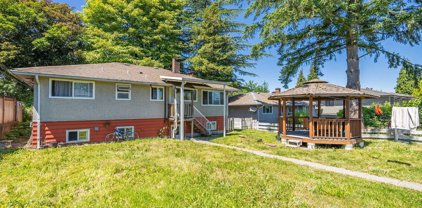 4970 Willingdon Avenue, Burnaby