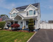 948 Mirabelle Avenue, Westbury image