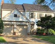 9728 Hidden Valley   Road, Vienna image