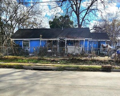 2020 Parker Road, Houston