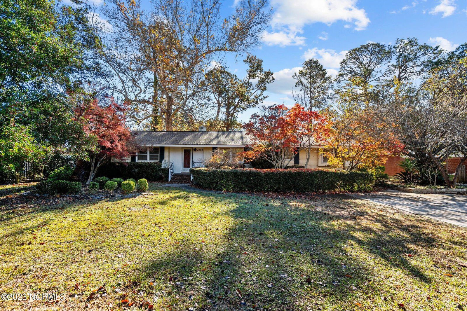 4722 Long Leaf Hills Drive Wilmington 28409