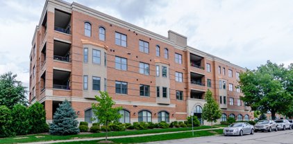 40 S Ashland Avenue Unit #4B, La Grange