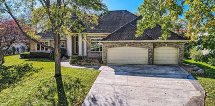 4410 Weston Lane N, Plymouth