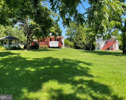 8730 Linton Hall   Road, Bristow