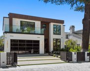13040 Bloomfield Street, Studio City image