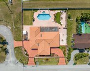 8200 Grand Canal Dr, Miami image