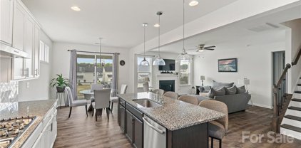 123 Hillston  Lane, Mooresville