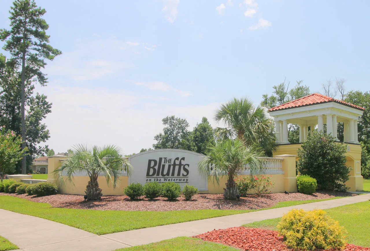The Bluffs on the Waterway