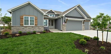 829 Bridgeshire Drive, Raymore
