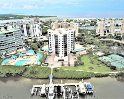 4183 Bay Beach  Lane Unit 323, Fort Myers Beach
