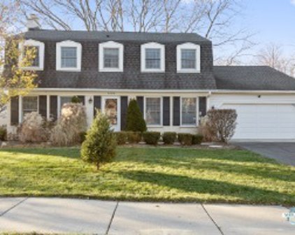 3800 Downers Drive, Downers Grove