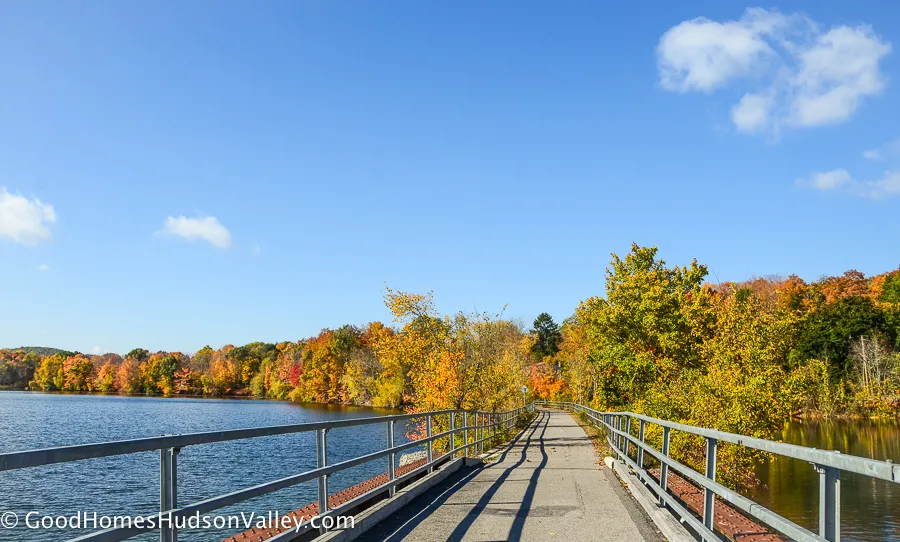 Putnam Trailway New York