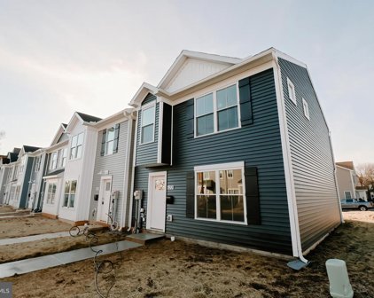 2 Lismore Pl Unit #104, Mechanicsburg
