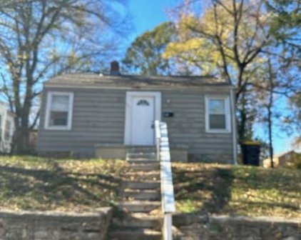 1608 Elmwood Avenue, Kansas City