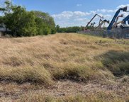 Off Expressway 77/83, San Benito image