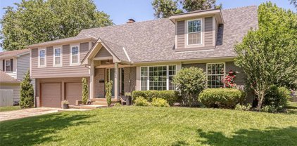 8624 W 90th Street, Overland Park