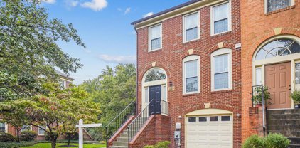 1363 Templeton Pl, Rockville