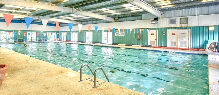 Island Green Indoor Pool