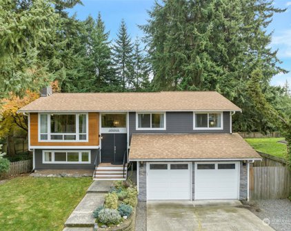 15313 Meadow Road, Lynnwood