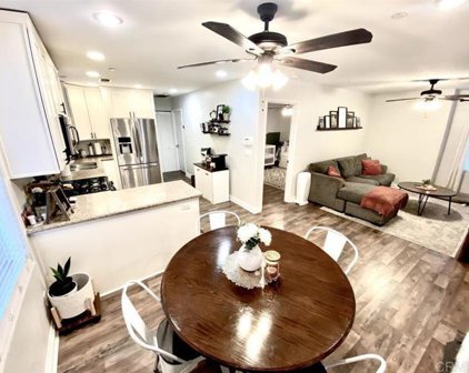 545 Ballantyne Street, El Cajon