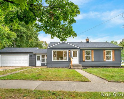 3190 Coit Avenue NE, Grand Rapids