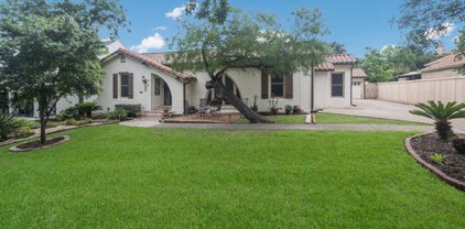 303 Burr Rd, San Antonio