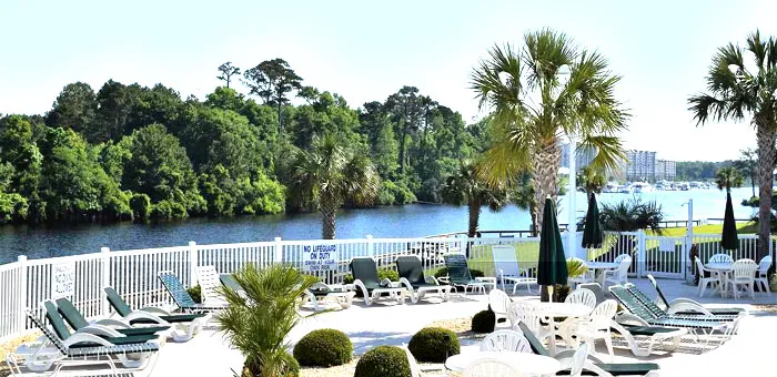 Waterfront Deck in Waterfront at Briarcliffe Commons