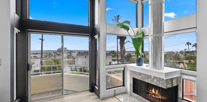 3535 Columbia St, Mission Hills