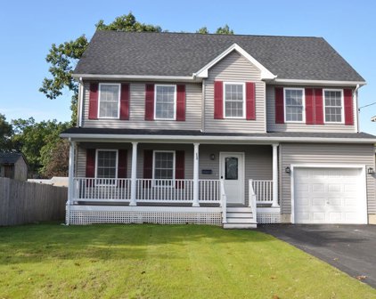 112 Wollaston St, Springfield
