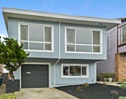 413 Lakeshire Dr, Daly City image