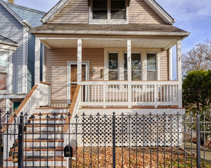 3615 N Richmond Street, Chicago