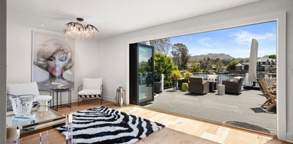 32122 Beachfront Lane, Westlake Village
