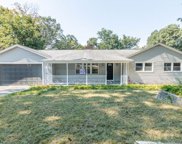 15 Bearfort Ter, Ringwood Boro image