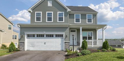 3911 Seabiscuit Way, Harrisburg