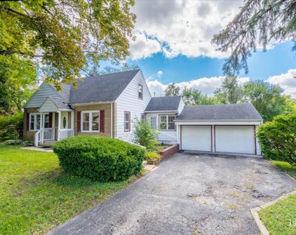 17W331 Halsey Road, Oakbrook Terrace