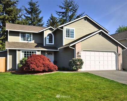 612 213th Street SW, Bothell